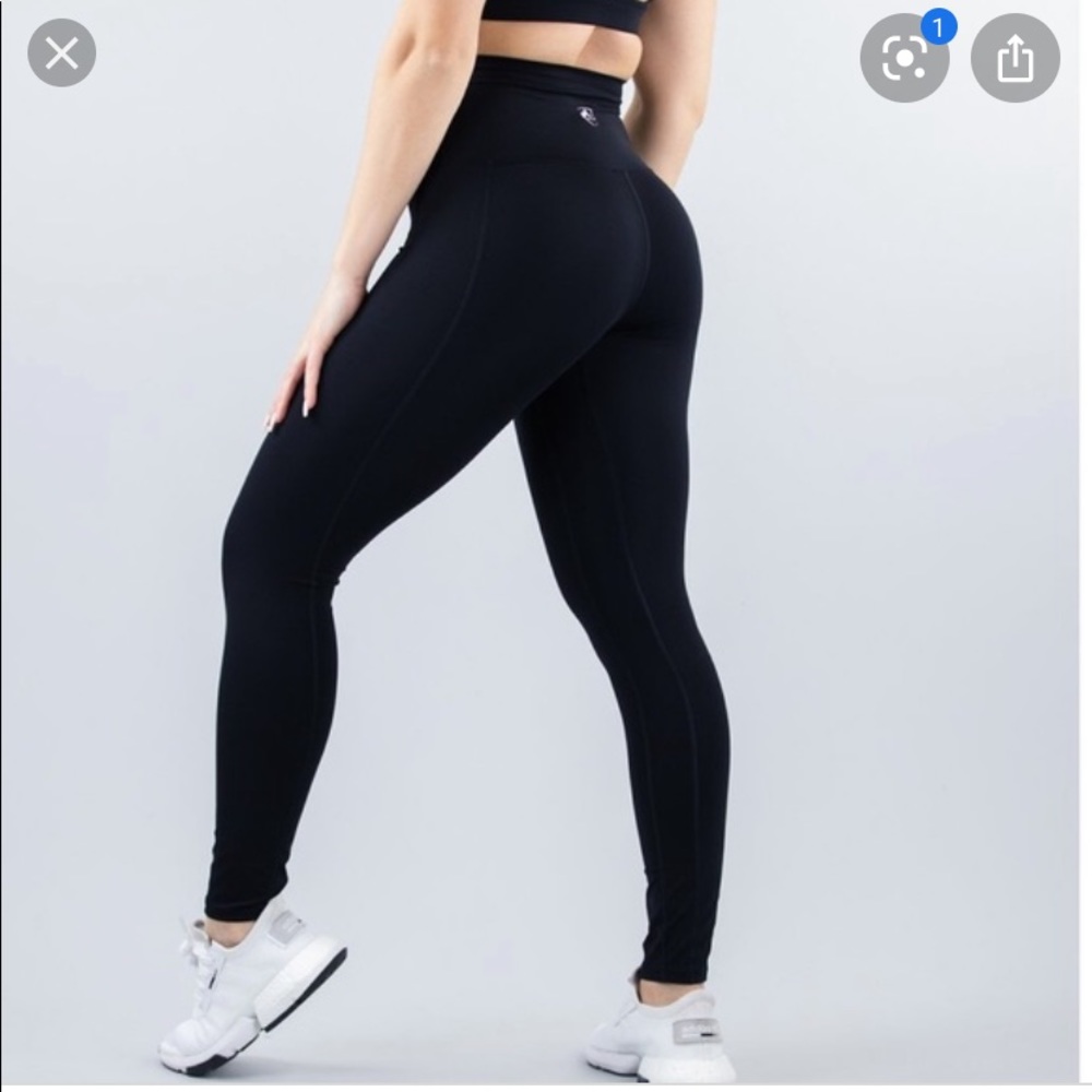 Alphalete Meridian Legging